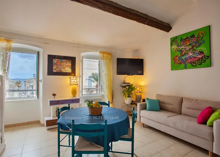 Casa Erbalunga Au cœur du village proche du port et de la plage Appartement *