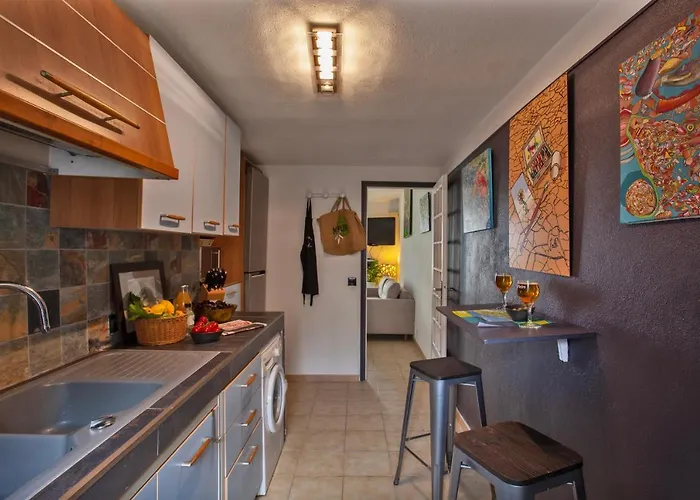 Casa Erbalunga Au cœur du village proche du port et de la plage *