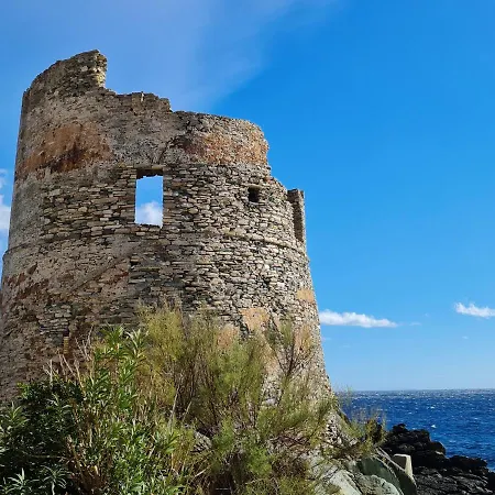 Apartament Casa Erbalunga Au Coeur Du Village Proche Du Port Et De La Plage *