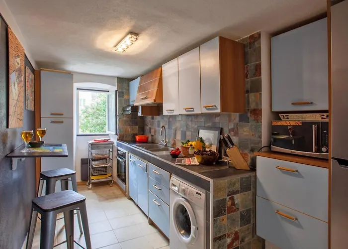 Apartament Casa Erbalunga Au Coeur Du Village Proche Du Port Et De La Plage Erbalunga (Corsica)