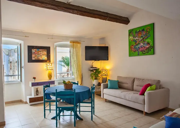 Casa Erbalunga Au Coeur Du Village Proche Du Port Et De La Plage *